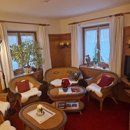 Pension Alpenrose Kitzbühel Extérieur photo